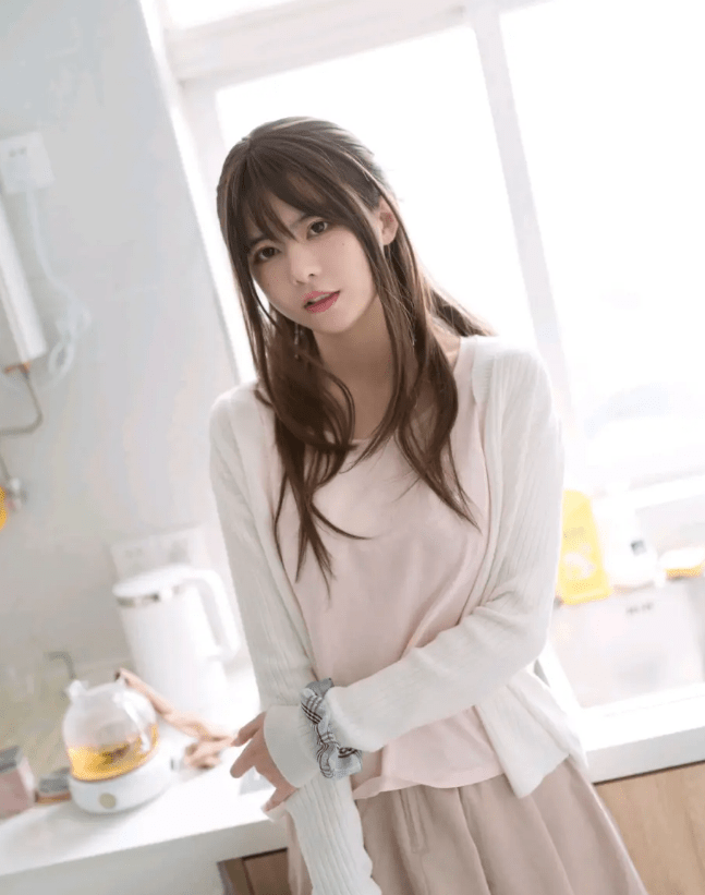 眼酱大魔王_精美美图全部写真作品合集|持续更新