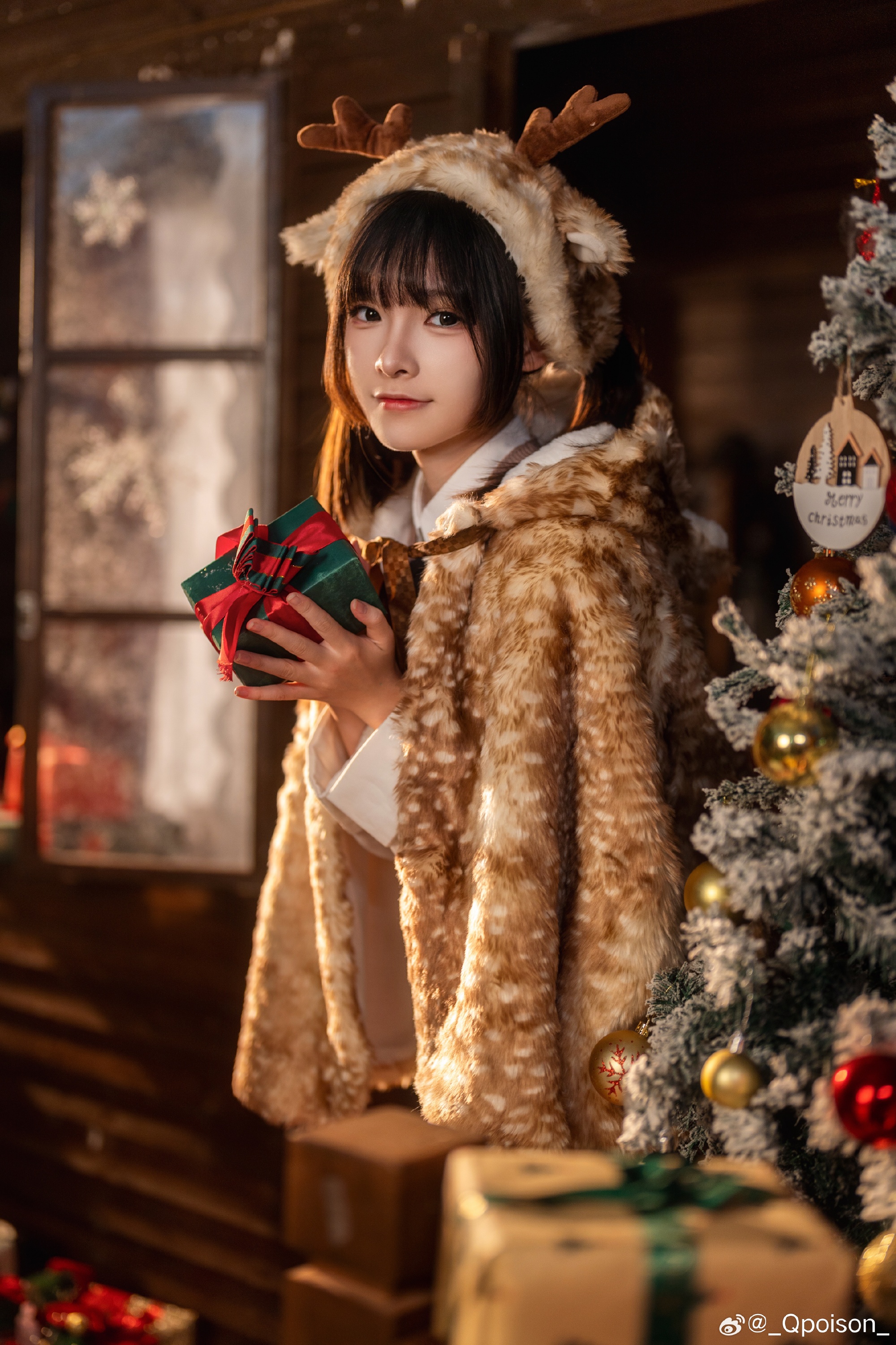 006nEHO8gy1hl64ce3up5j33fc551e89-1