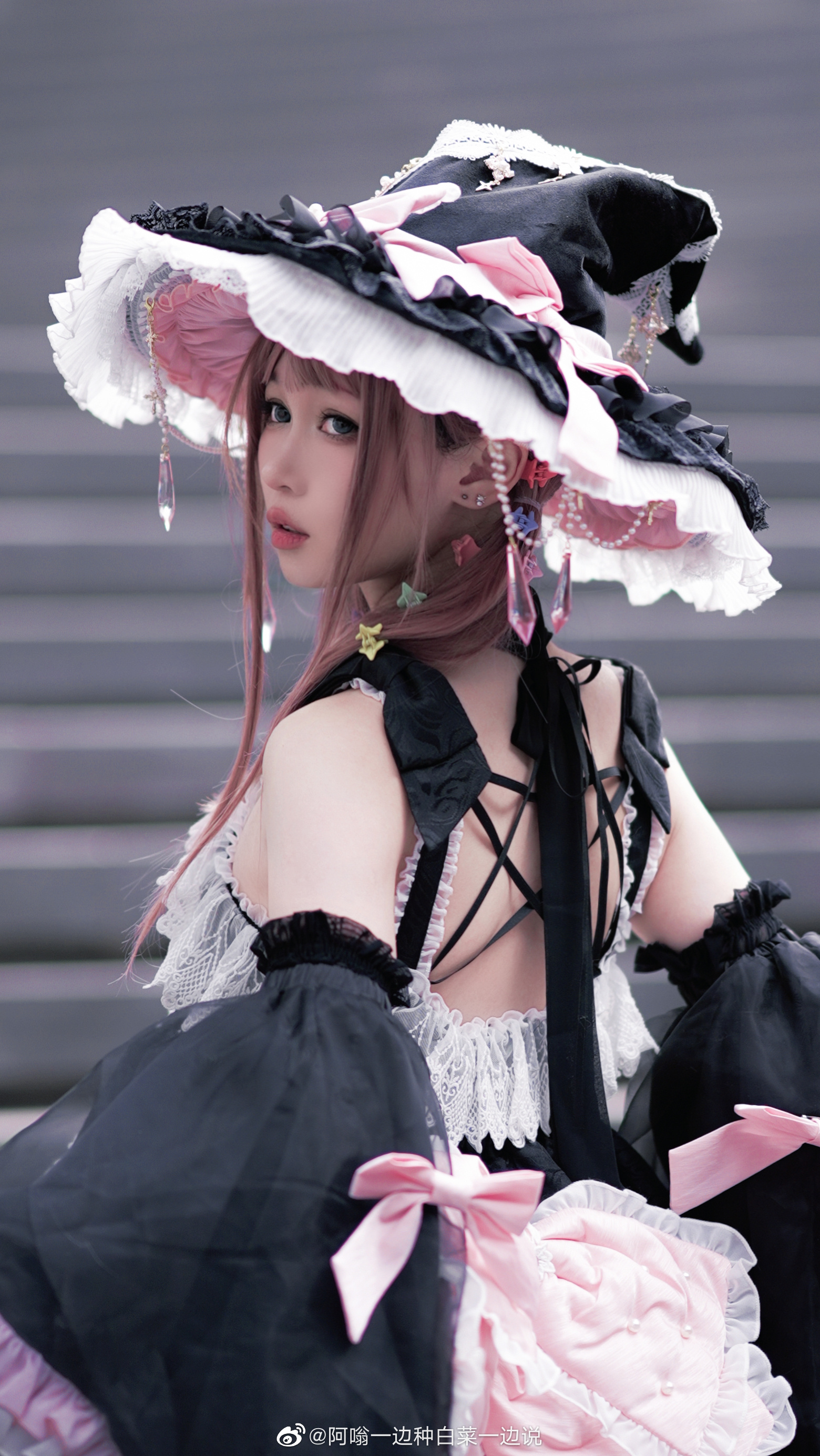 心怀浪漫宇宙 也珍惜人间日常