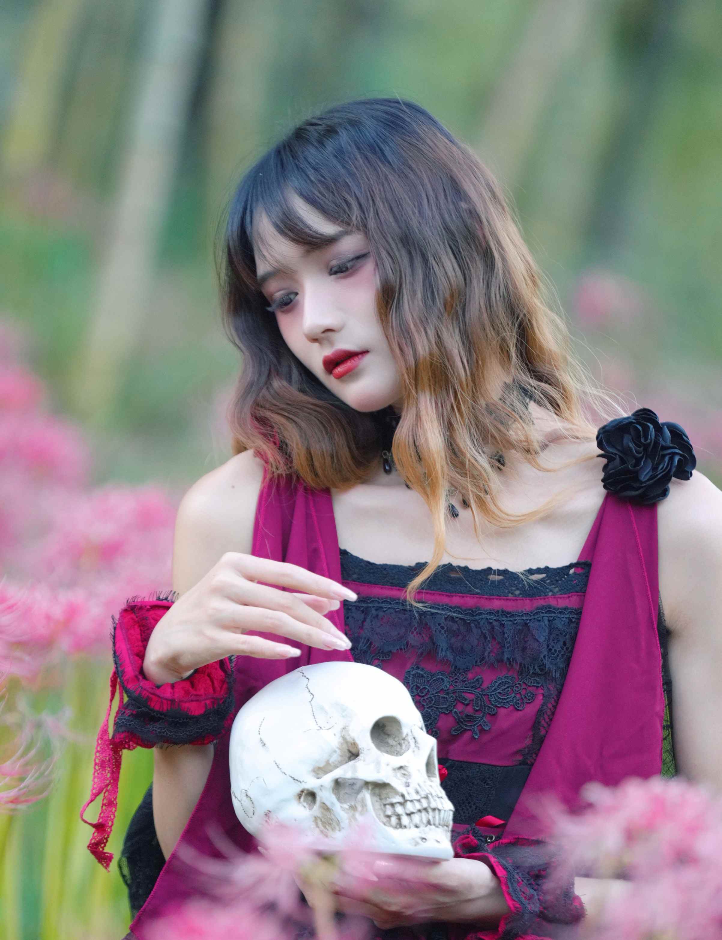 彼岸珠华_兔子Zzz不吃胡萝卜 – 写真美图作品在线欣赏