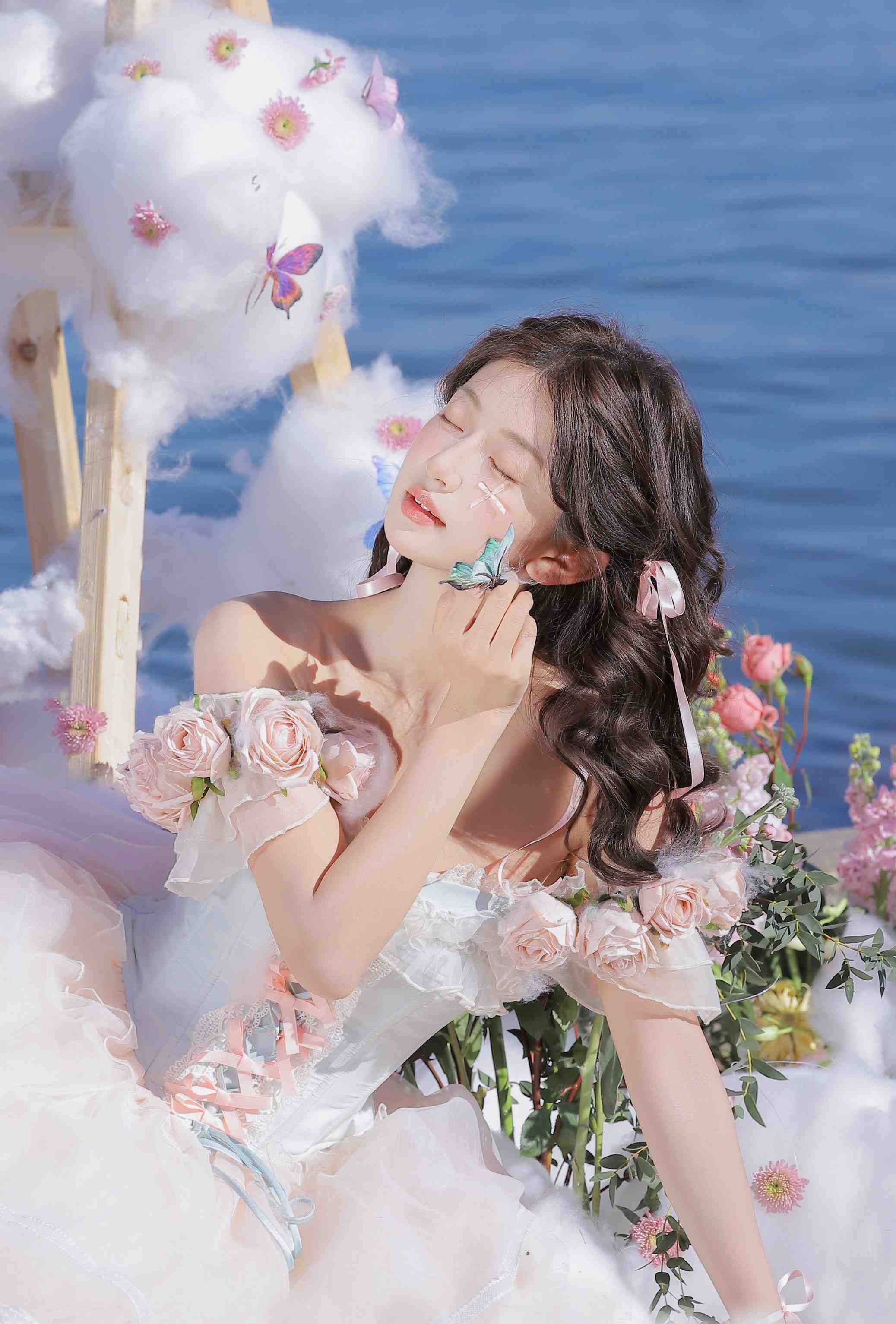 少女的云端梦境_燕燕有梨涡 – 写真美图作品在线欣赏