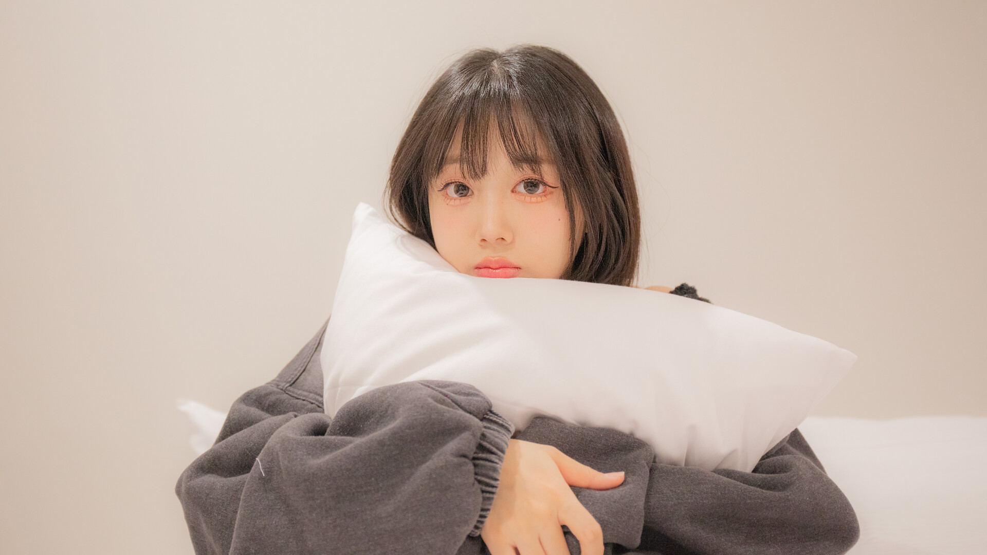 请不要欺负我，大小姐们！/Don\’t FOOL ME, Beauties!