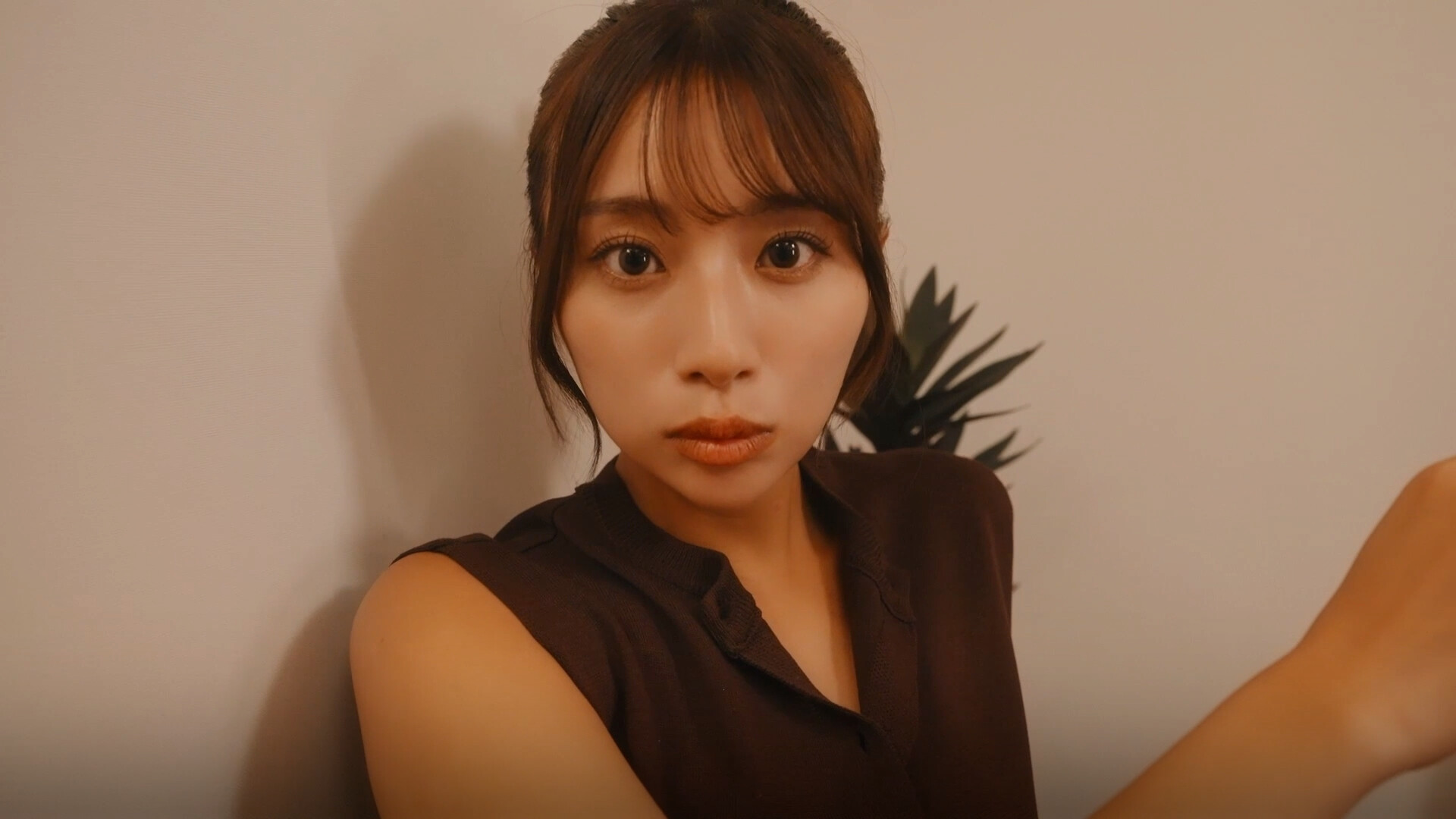 嘟嘟嘟~恋爱信号响不停，美女室友们教我如何淡定？/Roommates, Romance, and Ringing Hearts